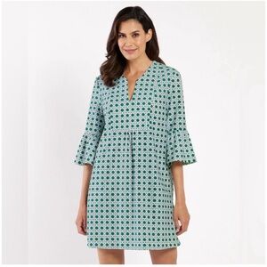 NWT Jude Connally Marlowe dress featuring a green lattice geometric print - Med